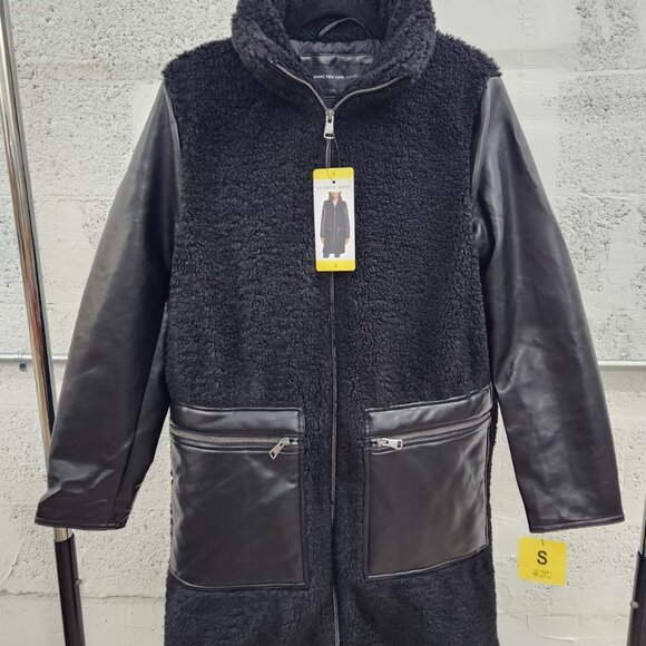 NWT Andrew Marc Women’s Tunis Pleather Trimmed Sherpa Coat Black Size S - Picture 2 of 8